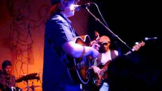 Brett Dennen - World Keeps Turning