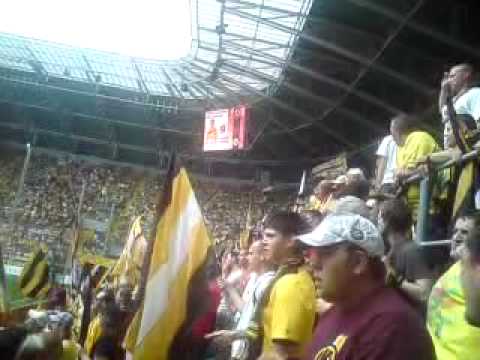 SG Dynamo Dresden vs. Carl Zeiss Jena.MP4