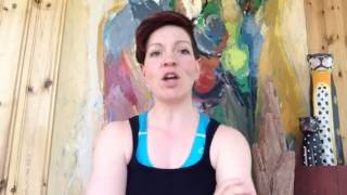 Ved vegen låg eit hus (i huset budde ein mann)