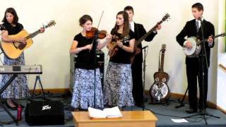 Bontrager Family Singers (He Set Me Free) 07-18-11