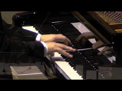 Ludwig van Beethoven – Sonata quasi una fantasia Op 27 No 2 – Moonlight Sonata