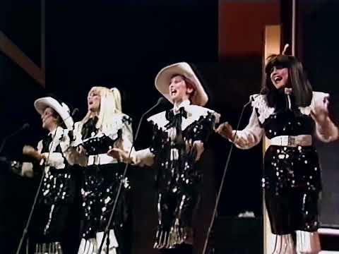 1982 Portugal: Doce - Bem Bom (13th place at Eurovision Song Contest in Harrogate) WITH SUBTITLES