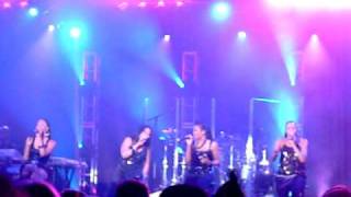 EN VOGUE PIECE OF MY LOVE LIVE