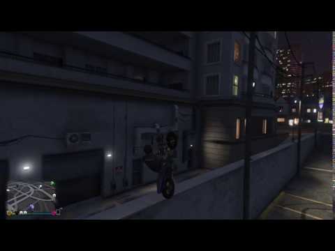 Grand Theft Auto V_mexicans over trumps wall