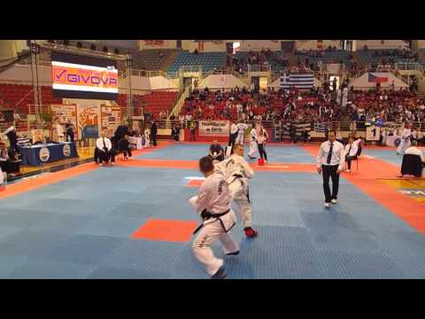 Vladislav Zarov (EST) v Dmitrii Simakov (RUS) - Male -71kg Sparring Final