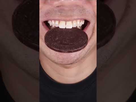 This is the best gold chocolate coin I've ever tasted. #Shorts #ASMR see longer video here 👇