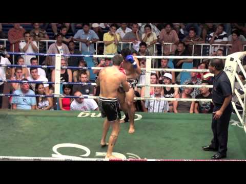 Daniel Niev (Tiger Muay Thai) vs Payator (Sumalee Boxing Gym) @ Bangla Boxing Stadium 18/10/2013
