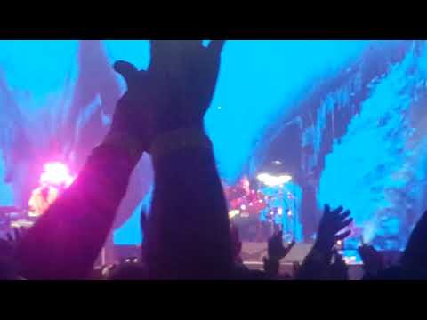 VASCONONSTOPLIVE 16-6-2018 BARI - c'è chi dice no