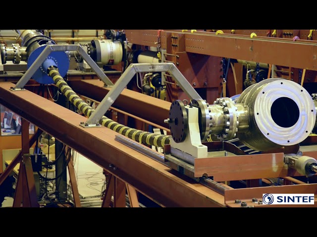 Full-scale laboratory test of a dynamic subsea power cable from NKT HV Cables subjected to compression and bending.