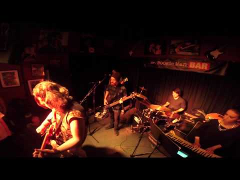 Whoopie Cat Live @ Mr Boogie Man Bar 13/09/15