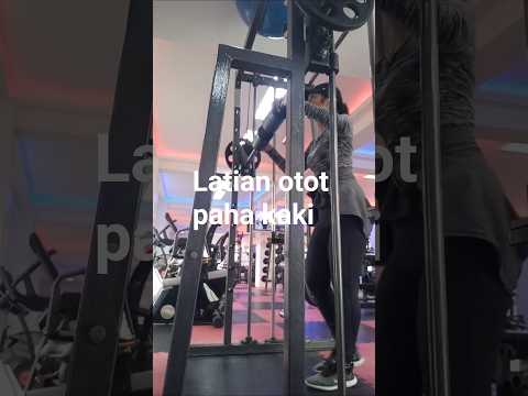 Sempatkan untuk berolahraga.