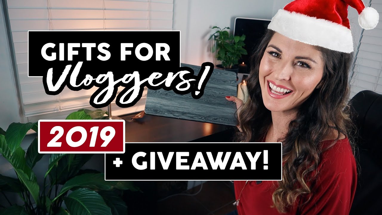 My HOLIDAY GIFT GUIDE! Over 40 Video Gear + Camera Accessories in 2019