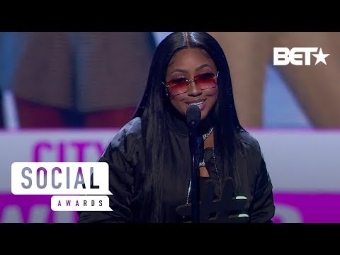 download lagu mp3 mp4 Social Awards, download lagu Social Awards gratis, unduh video klip Social Awards