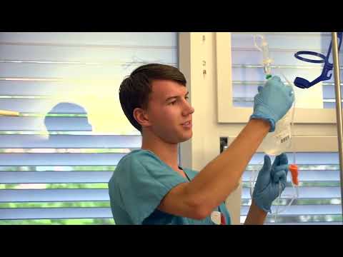 Ausbildung zum/r Pflegefachmann/-frau mit Vertiefungseinsatz (m/w/d) im Klinikum EvB