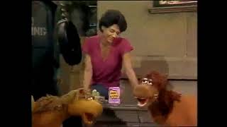 Classic Sesame Street - Horses Sing Home On The Range 1978