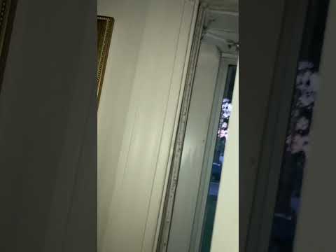 DHL - Damage to doors and frame