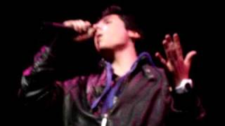 Alex Lacasse performs My Girl (live)