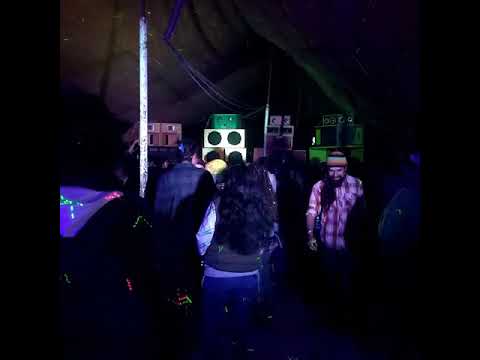 DUBPLATE  RASTEKA SOUND   - LIJ UKA --MEXICAN STEPPER