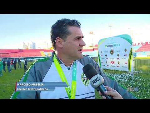 Marcílio luta, mas Metropolitano garante título da Série B Catarinense