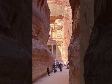 🤩7️⃣ The Moment you See One of the New Seven Wonders of the World for the First Time.