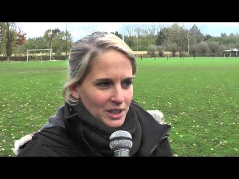 Katrien Voets tijdens de bekerwedstrijd eendracht Aalst-Wezemaal op 02 11 2013