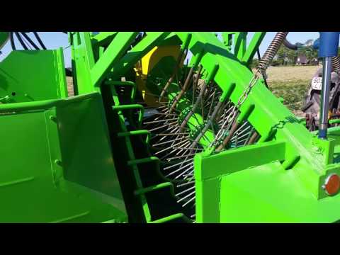 Combine harvester for berries JOVARAS