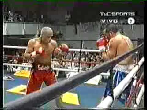 Oscar Jesús El Salvaje Pereyra vs. Edgardo Ariel "Maravilla" Soto