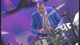 JAMES LAST - Hit Medley: When The Snows Is On The Roses / Fool / Happy Heart