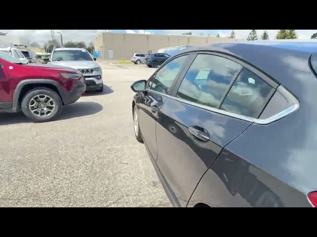 2018 Chevrolet Cruze LT Auto CLEAN CARFAX | LOW MILEAGE | VER... in Cars & Trucks in London