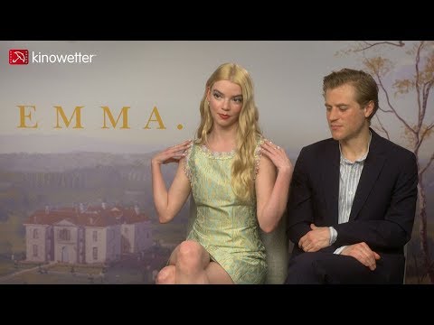 EMMA interview with Anya Taylor-Joy & Johnny Flynn: "A kiss is a big deal"