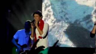 One Direction - Use Somebody Live in Wolverhampton