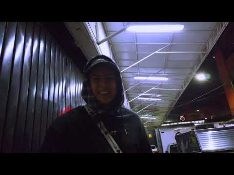 @DOSTINLLL  - Por lo mío (Video Oficial)