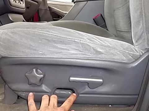 CG0591 - 2004 Ford Explorer XLT - Driver Side Front Seat