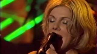 Tanya Donelly &quot;pretty deep&quot;