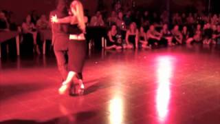 Federico Naveira + Sabrina Masso - Practica X (Diciembre 2011) - tango