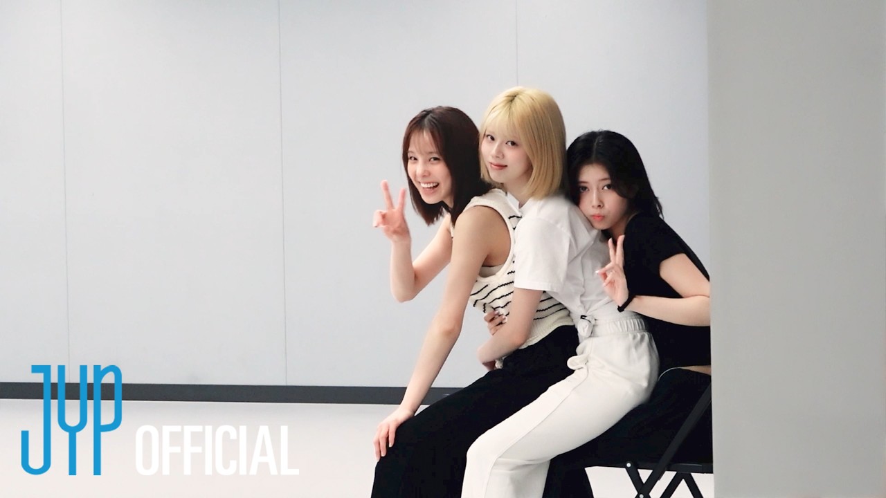 NiziU(니쥬) "Sour Grapes" Dance Practice Behind