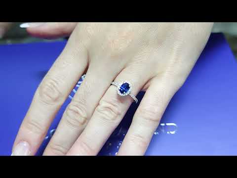 Bright blue sapphire halo ring in 1.48 (ctw) in 14k white gold