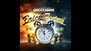 Gucci Mane - Da Gun feat. Waka Flocka & Cash Out