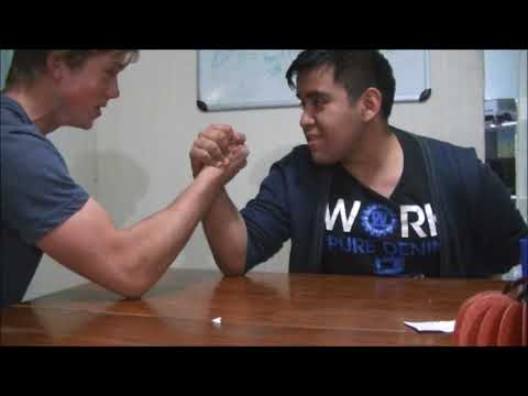 Gabriel VS Carlos (Armwrestling)