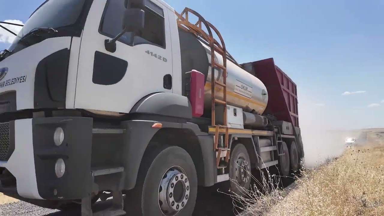 VİRANŞEHİR’DE KIRSAL YOLLAR KONFORLU HALE GETİRİLİYOR