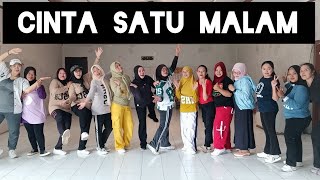 Download lagu CINTA SATU MALAM By MELINDA | Koreo by NHSC Aida Aka | Senam Kreasi Terbaru SENAM NHSC mp3 Download lagu CINTA SATU MALAM By MELINDA | Koreo by NHSC Aida Aka | Senam Kreasi Terbaru SENAM NHSC mp3