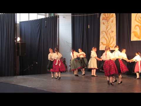 Néptáncgála - váli gyerekek tánca