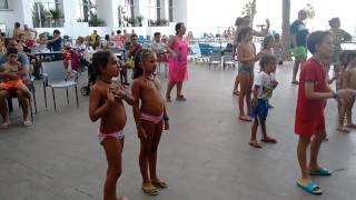 Bailando: Como te atreves...