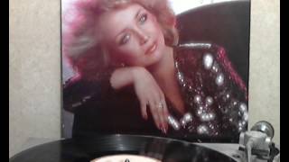Barbara Mandrell - Using Him to Get to You [original Lp version]