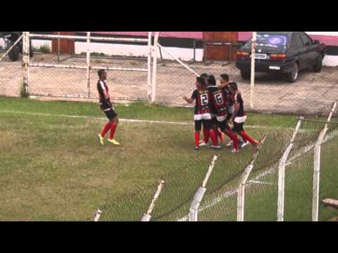 Yago viru o jogo para R Junqueira 2x1