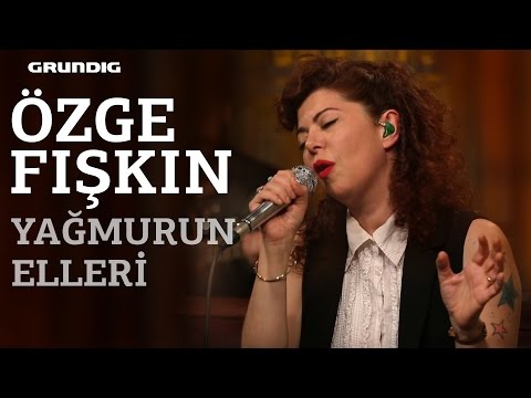 Özge Fışkın - Yağmurun Elleri [Yeni Türkü Cover] / #akustikhane #sesiniaç