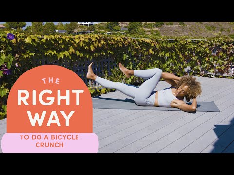 How To Do A Bicycle Crunch | The Right Way | Well+Good thumnail