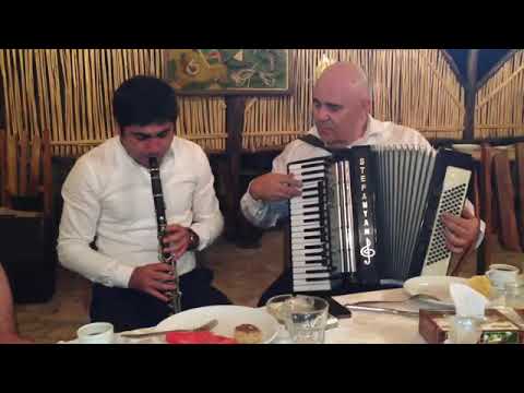 ERO ALOYAN KLARNET ESHXEMED  KLARINETTE