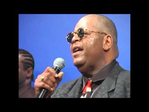 Rare Concert Performance by Booker Newberry w/Debórah