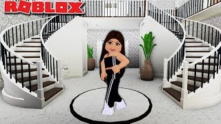 Amberry Bloxburg Family House Th Clip - 